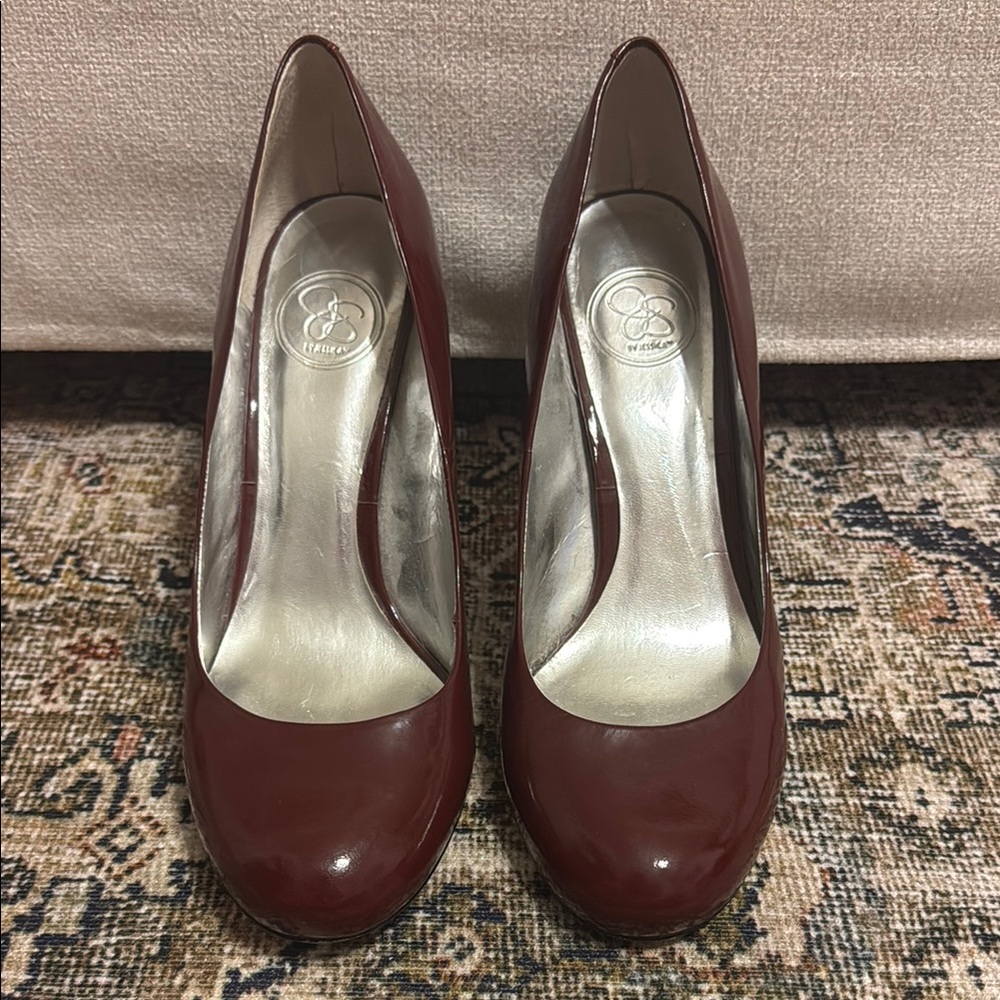 Jessica Simpson Red Heels Elegant Design